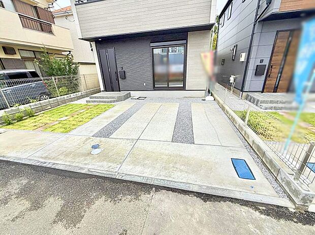 【駐車場】2号棟 ■自宅にカースペースがあると助かります