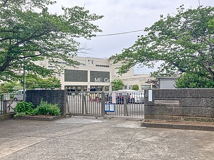 鎌倉市立西鎌倉小学校 1400m(18分)