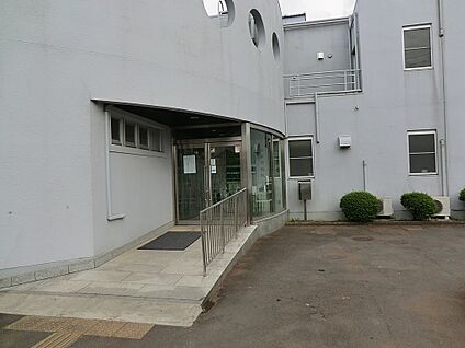 藤沢御所見病院 2500m(32分)