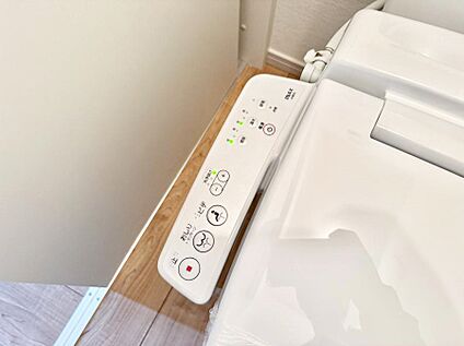 シャワートイレ