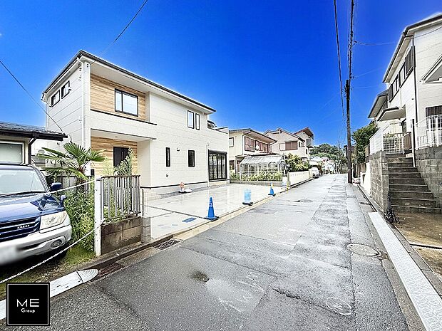 【前面道路含む現地写真】■新しい住まい、街の新しい風景