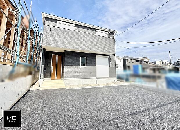 【現地外観写真】1号棟 ■家族みんなが笑顔で過ごせる、安心感のある住まい