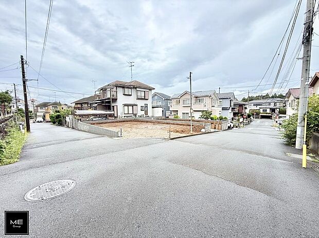 【前面道路含む現地写真】■家族とのお出かけが楽しくなる環境です