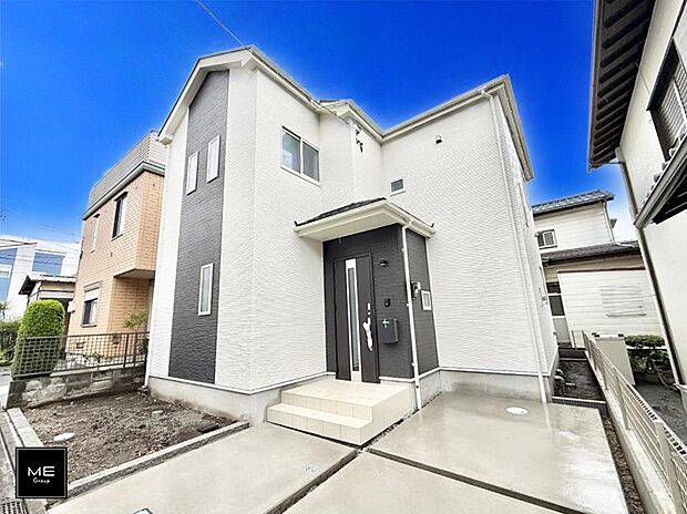 【現地外観写真】■家族みんなが笑顔で過ごせる、安心感のある住まい