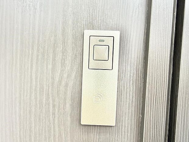 【スマートキー】■手軽にロック解除できますね