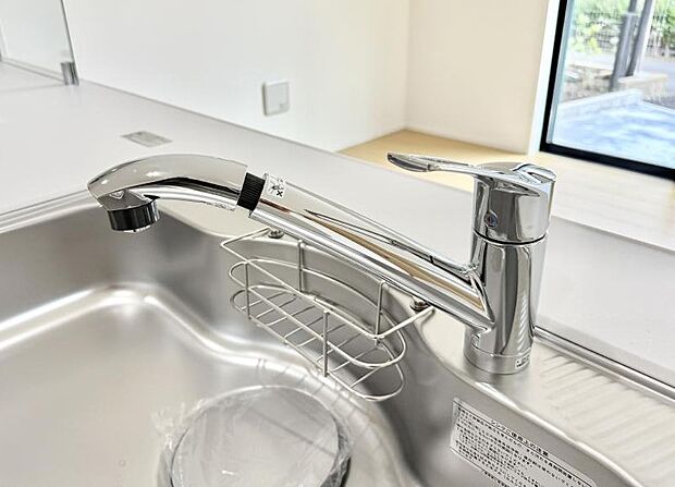 【浄水器】■清潔でおいしい水を手軽に供給してくれます