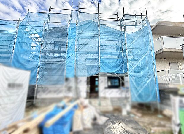 【現地外観写真】1号棟  ■新しい暮らしが始まる場所で、家族の絆を深める
