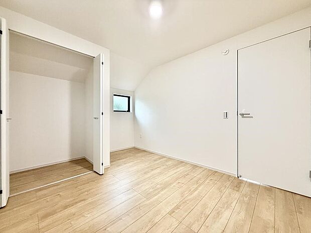 【子供部屋】1号棟  ■仕事や勉強のスペースに使うことで、集中しやすく静かな環境が整います