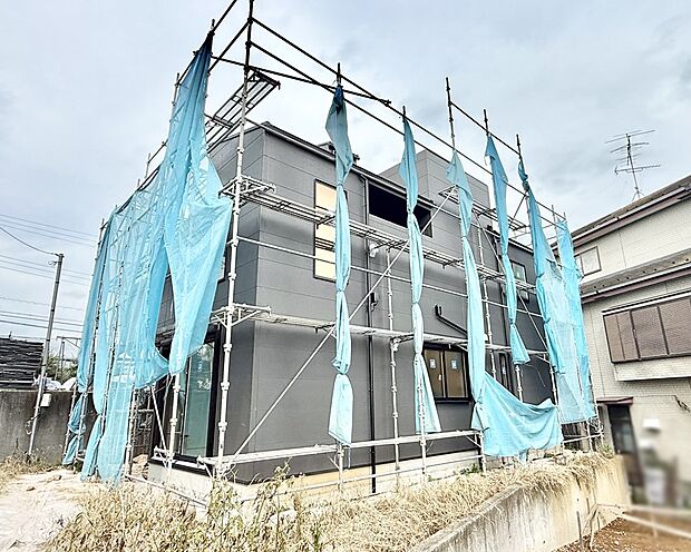 【現地外観写真】1号棟 ■家族みんなが笑顔で過ごせる、安心感のある住まい