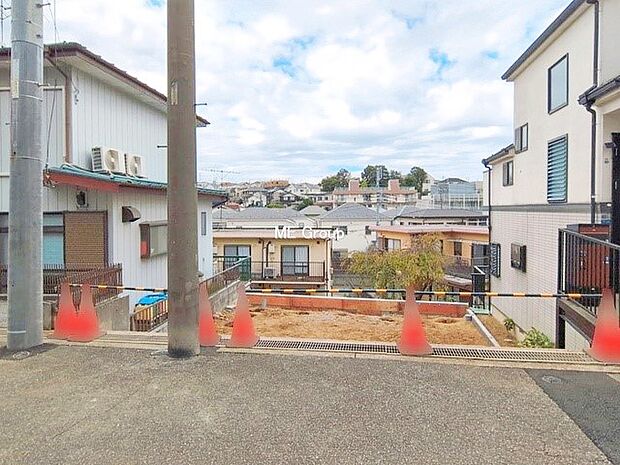 【現地外観写真】1号棟 ■新しい暮らしが始まる場所で、家族の絆を深める