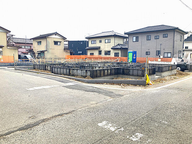 現地（11/23）　◎基礎工事が始まりました！◎