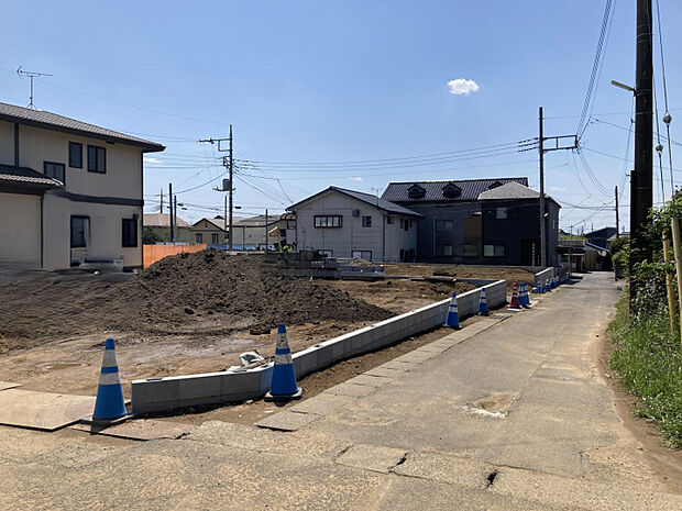 現地(5/2) ◎販売開始しました!この場所に、新しい住まいが誕生します!◎
