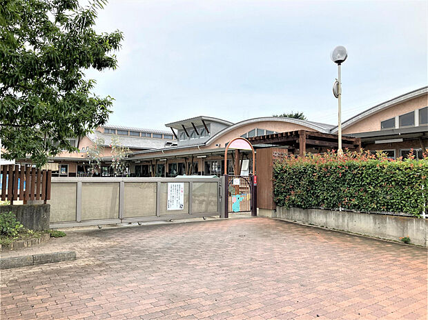 わたうちこども園（約2,360m）