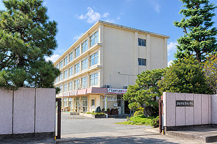 浜松市立豊西小学校 約1400ｍ(徒歩約18分)