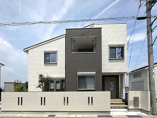 1期6号地外観 ご見学可能です!