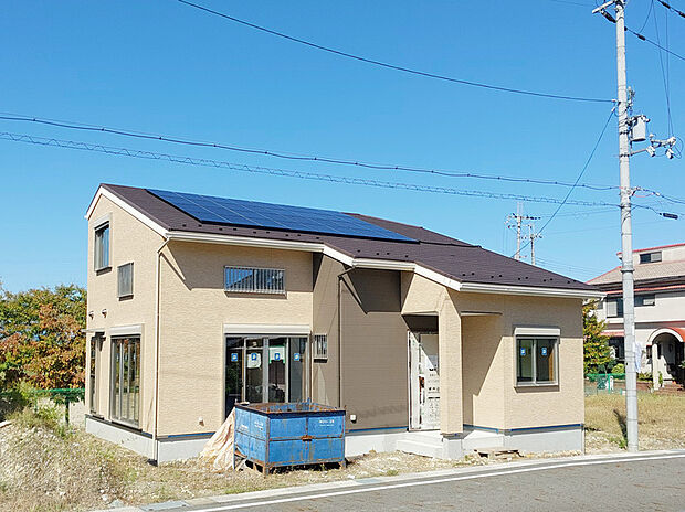 10号地
建築中です。