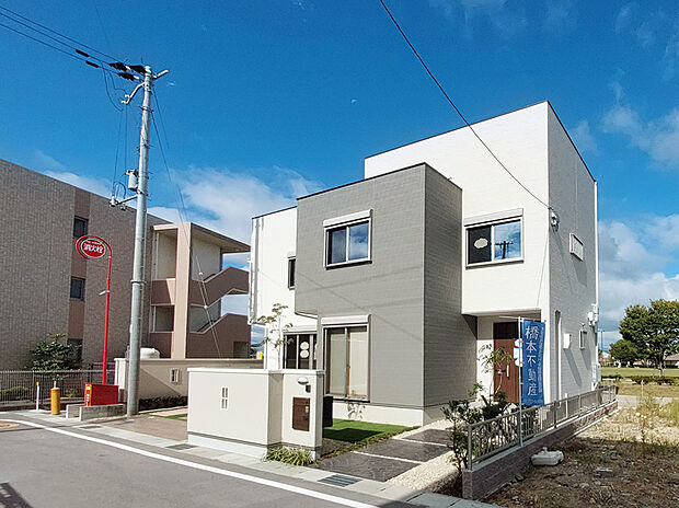 6号地 外観右側