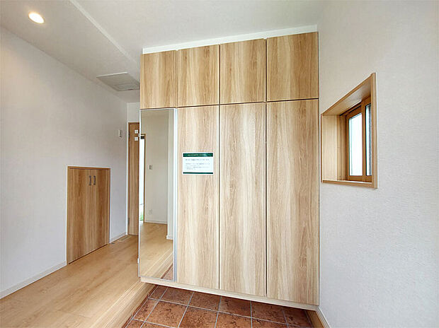 【2期1号地】玄関