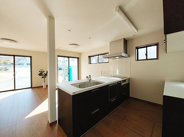 【【7号地】】キッチン