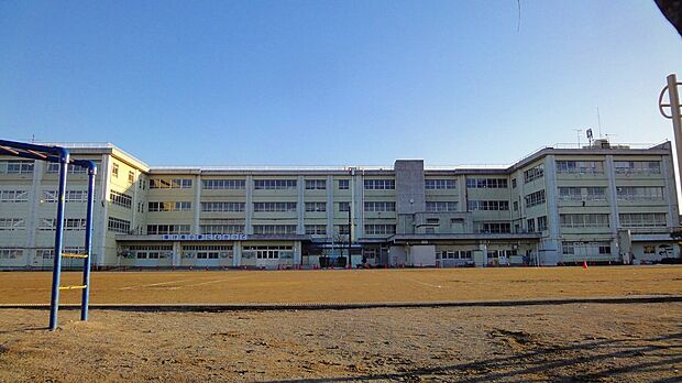 南生田小学校（約850m・徒歩11分）
