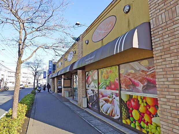 ベンガベンガ 長沢店（約750m・徒歩10分）