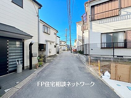 前面道路含む現地写真