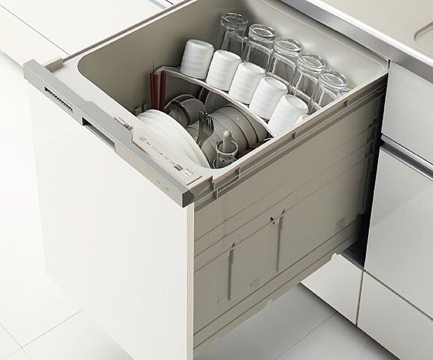 【その他画像】【深型食器洗い乾燥機】大容量の深型タイプで6人分の食器やカトラリーもまとめて洗浄。カウンター上はいつもすっきりで、手洗いの手間が減り、家族との時間をもっと大切にできます。