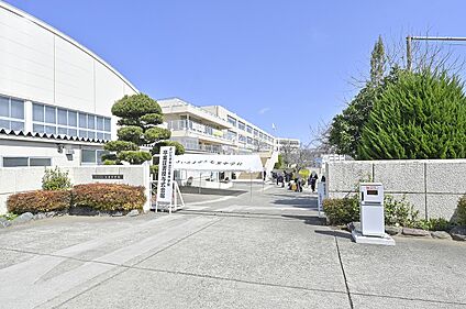 七里中学校 1290m