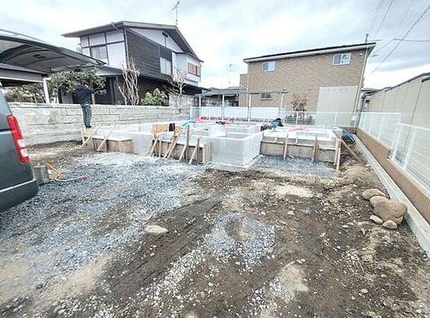 土日のご予約はもちろん、平日やお仕事のお時間に合わせてのご案内も実施しています。まずはお客様のご都合をお伺いさせて頂き、それに合う形で物件のご紹介をさせていただきます。お気軽にお問い合わせください。