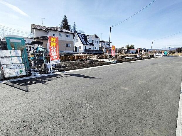 土日のご予約はもちろん、平日やお仕事のお時間に合わせてのご案内も実施しています。まずはお客様のご都合をお伺いさせて頂き、それに合う形で物件のご紹介をさせていただきます。お気軽にお問い合わせください。