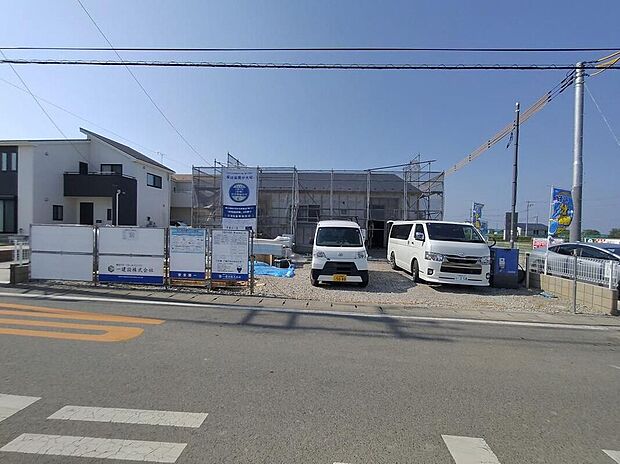 土日のご予約はもちろん、平日やお仕事のお時間に合わせてのご案内も実施しています。まずはお客様のご都合をお伺いさせて頂き、それに合う形で物件のご紹介をさせていただきます。お気軽にお問い合わせください。