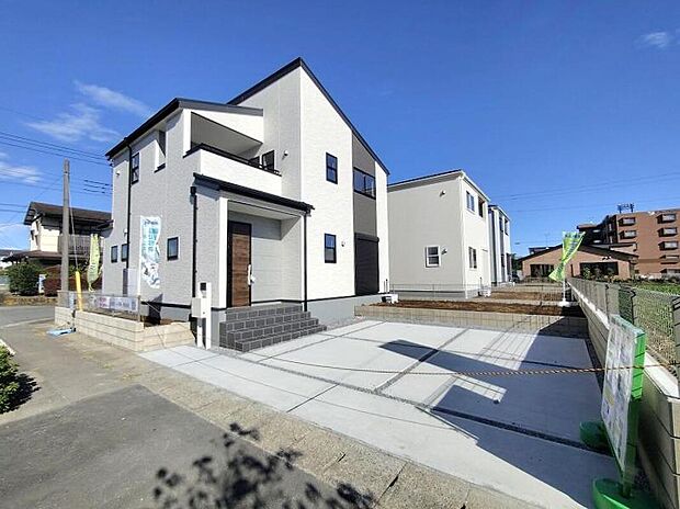 【前面道路含む現地写真】インターネット未公開情報含め飯田グループ直営販売窓口ならではのご提案をさせていただきます。お客様のご希望をもとに市場に流通するすべての物件情報から抽出し、ご紹介&ご案内いたしております。