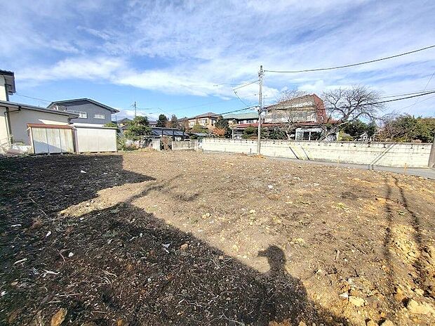 【現地外観写真】土日のご予約はもちろん、平日やお仕事のお時間に合わせてのご案内も実施しています。まずはお客様のご都合をお伺いさせて頂き、それに合う形で物件のご紹介をさせていただきます。お気軽にお問い合わせください。
