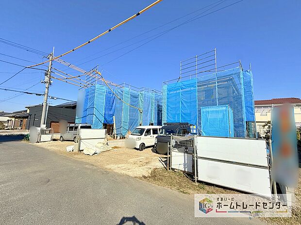 どのような建物が建つか、間取りの広さはどうかなど、気になる点は丁寧にご説明いたします。資料請求やご案内は即日対応いたします。土日や平日、お仕事終わりの時間など、ご都合に合わせてご案内いたします。