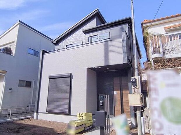 爽やかな青空と陽光に包まれる心地よい住空間。ネットでは分からない現地の魅力をぜひご覧ください。人生で大切なお住まいですので、ゆっくりとご見学ください。