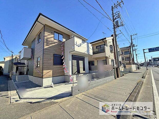 爽やかな青空と陽光に包まれる心地よい住空間。ネットでは分からない現地の魅力をぜひご覧ください。人生で大切なお住まいですので、ゆっくりとご見学ください。