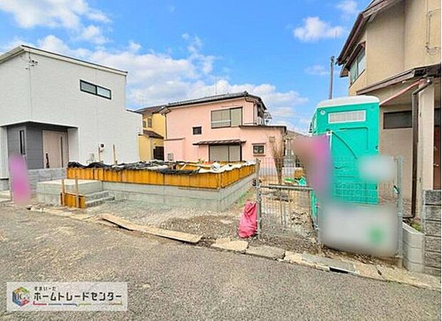 どのような建物が建つか、間取りの広さはどうかなど、気になる点は丁寧にご説明いたします。資料請求やご案内は即日対応いたします。土日や平日、お仕事終わりの時間など、ご都合に合わせてご案内いたします。