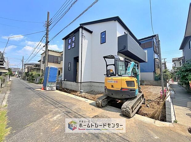 土日のご予約はもちろん、平日やお仕事のお時間に合わせてのご案内も実施しています。まずはお客様のご都合をお伺いさせて頂き、それに合う形で物件のご紹介をさせていただきます。お気軽にお問い合わせください。