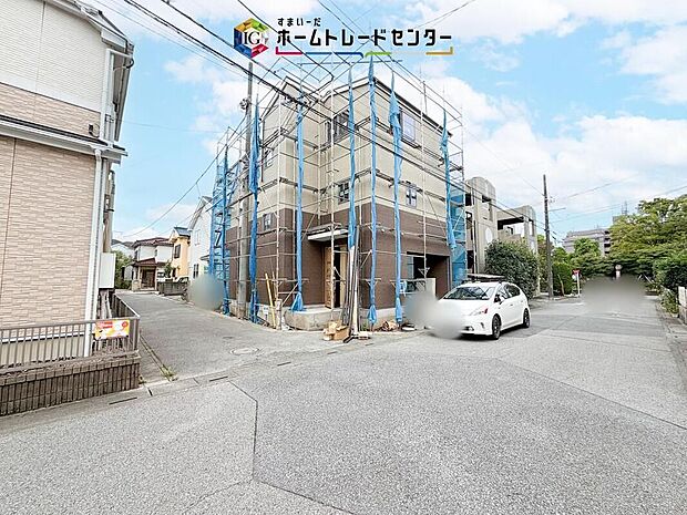 土日のご予約はもちろん、平日やお仕事のお時間に合わせてのご案内も実施しています。まずはお客様のご都合をお伺いさせて頂き、それに合う形で物件のご紹介をさせていただきます。お気軽にお問い合わせください。