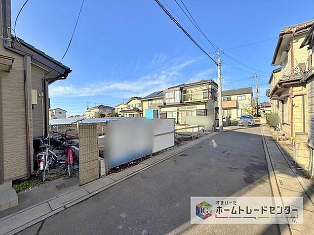 【前面道路含む現地写真】資料請求やご見学は即日対応可能♪陽当りや通風など住みやすさの工夫が満載。資料に載っていない街並みや周辺環境は、ぜひ現地で実際にお確かめください。