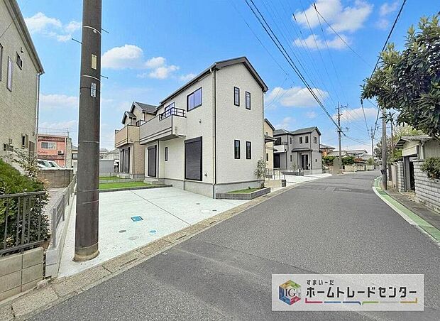 【前面道路含む現地写真】土日のご予約はもちろん、平日やお仕事のお時間に合わせてのご案内も実施しています。まずはお客様のご都合をお伺いさせて頂き、それに合う形で物件のご紹介をさせていただきます。お気軽にお問い合わせください。