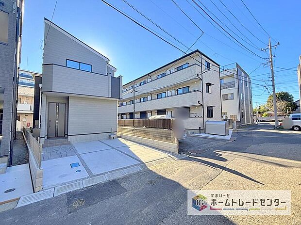 【前面道路含む現地写真】土日のご予約はもちろん、平日やお仕事のお時間に合わせてのご案内も実施しています。まずはお客様のご都合をお伺いさせて頂き、それに合う形で物件のご紹介をさせていただきます。お気軽にお問い合わせください。