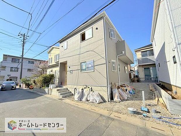 【現地外観写真】実際に見ていただくと、こちらの物件の良さがお分かりになるかと思います。住宅ローンも複数の提携ローンの中から、お客様のご希望にあった住宅ローンをご提案いたします。まずはお気軽にご相談ください。