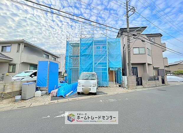 【現地外観写真】資料請求やご案内も即日対応いたします♪同じ施工例の物件見学や、完成イメージプレゼンテーションも承っております。どのような建物が建つか、間取りの広さは?など気になる点を一つ一つご説明させていただきます。