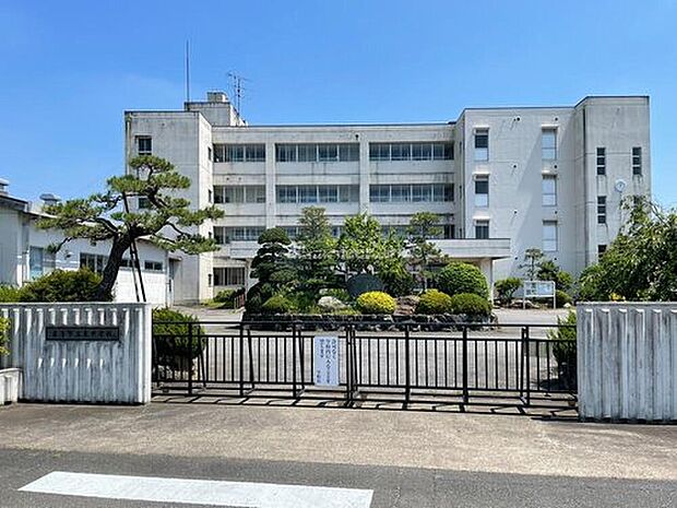 幸手市立東中学校（約1,400m）