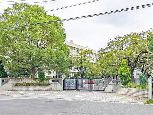 春日部市立豊春小学校（約960m）