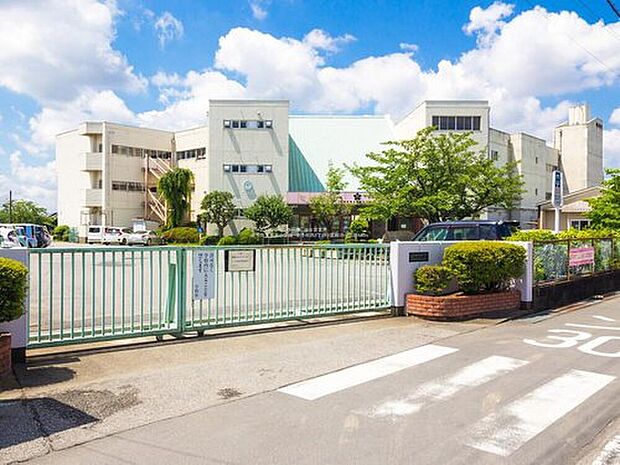 幸手市立長倉小学校（約570m）
