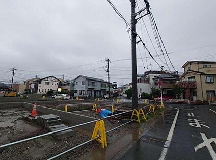前面道路含む現地写真