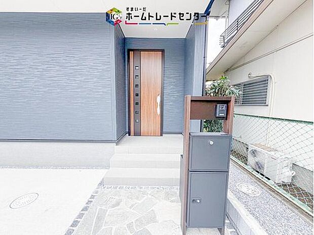 【【宅配BOX】】戸建用の宅配ボックスを設置。通販でのお買い物などお荷物が届く予定があっても時間を気にせず外出できるので大変便利です。