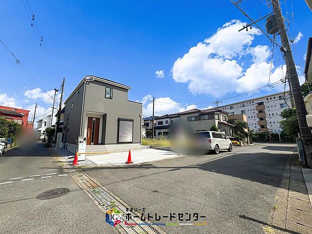 【前面道路含む現地写真】土日のご予約はもちろん、平日やお仕事のお時間に合わせてのご案内も実施しています。まずはお客様のご都合をお伺いさせて頂き、それに合う形で物件のご紹介をさせていただきます。お気軽にお問い合わせください。
